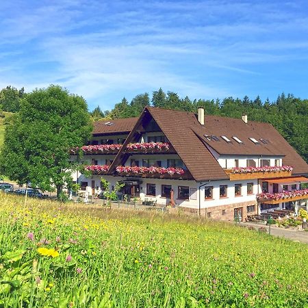 Höhenhotel&Restaurant Kalikutt Oppenau Exterior foto